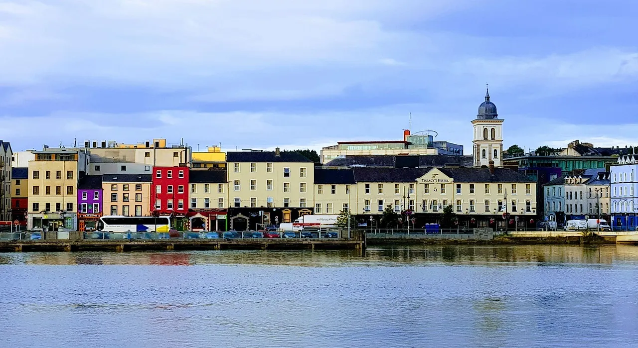 Waterford City